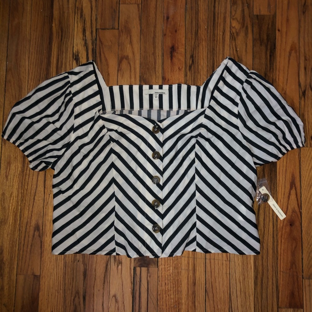 June&Hudson Cropped stripped button top NWT